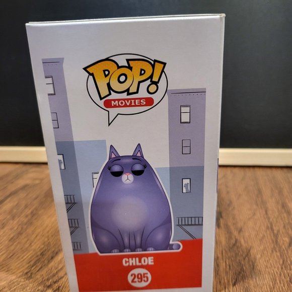 Illumination Presents The Secret Life of Pets Chloe (Flocked) Funko Pop - Picture 4 of 12